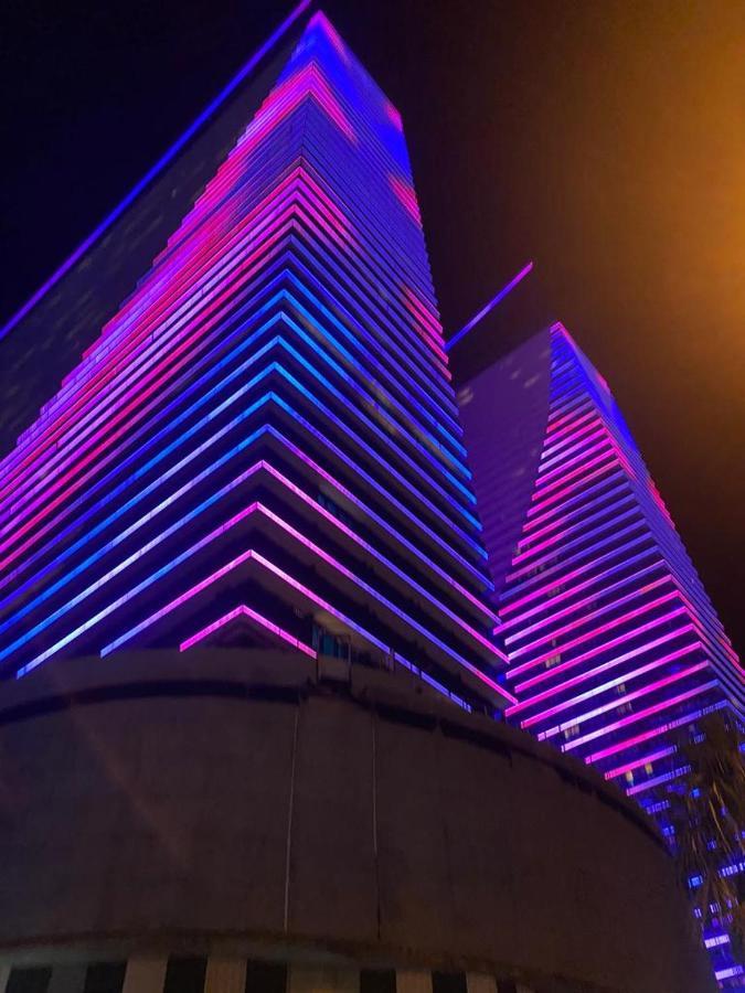 Апартаменты С Видом На Море Twin Towers Batumi, Orbi City Buitenkant foto